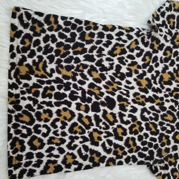 J.CREW Bundle 2 T-Shirt Short Sleeves, one Animal Print And Yellow SIZE XS. - Picture 5 of 16